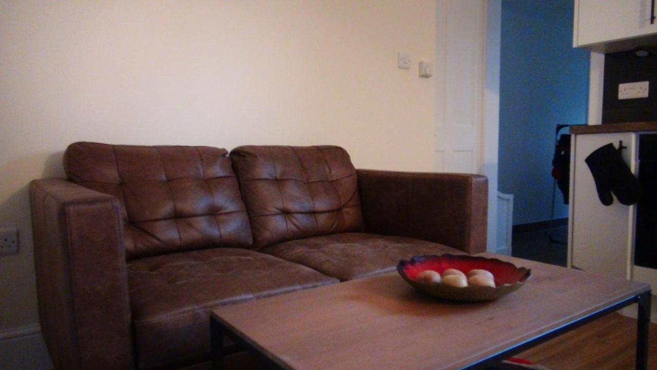 Cosy Central Canterbury - Modern Victorian Extérieur photo