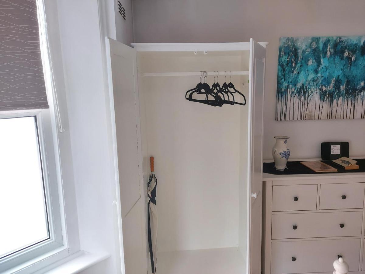 Cosy Central Canterbury - Modern Victorian Extérieur photo