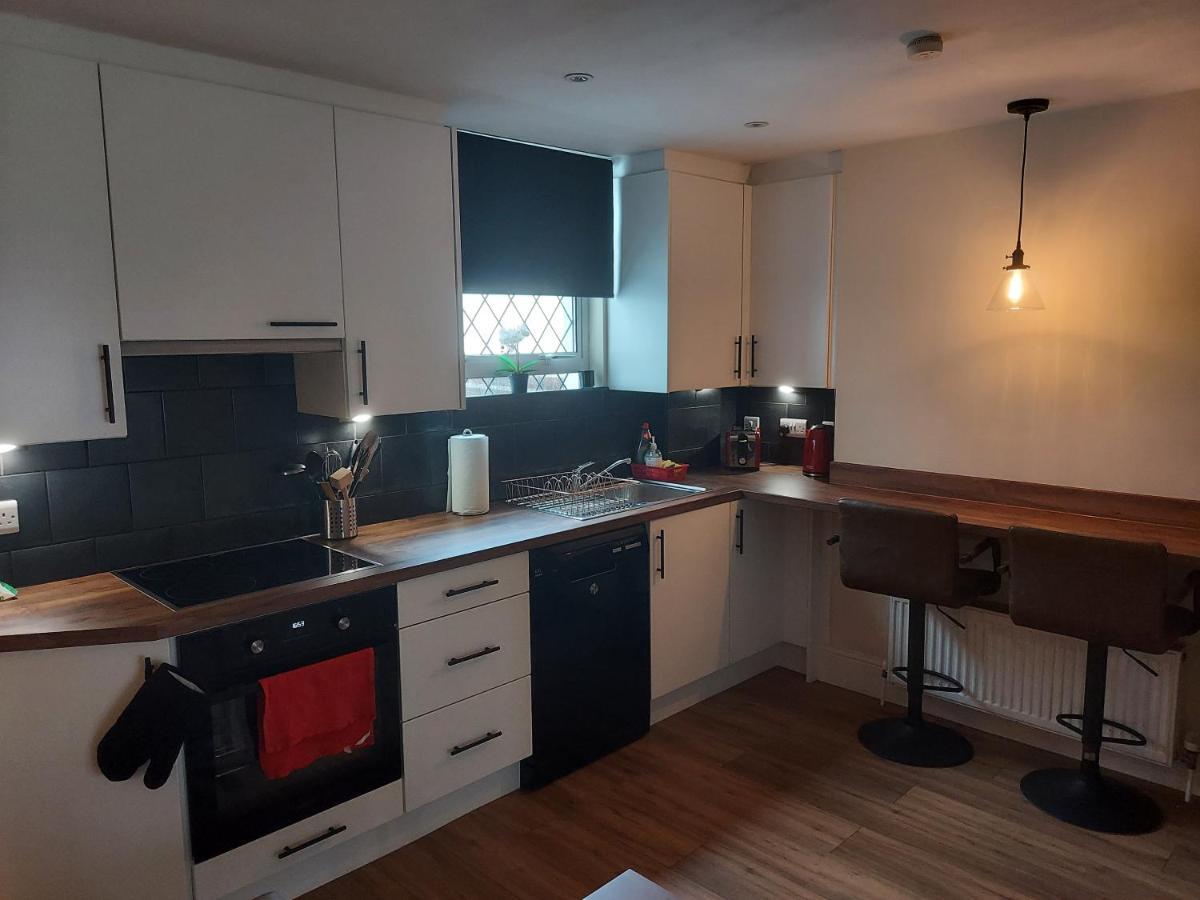 Cosy Central Canterbury - Modern Victorian Extérieur photo